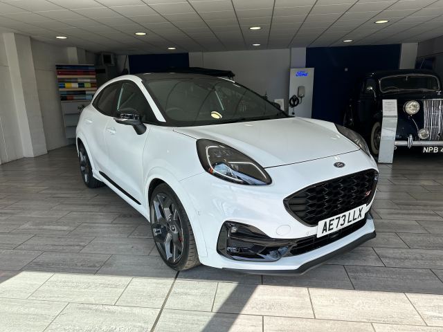 Ford Puma ST 5 Door 1.0L EcoBoost 170PS mHEV 7 Speed Automatic