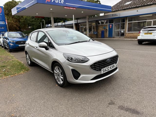 Ford Fiesta Titanium 5 door 1.0L EcoBoost 100PS FWD 6-Speed Manual